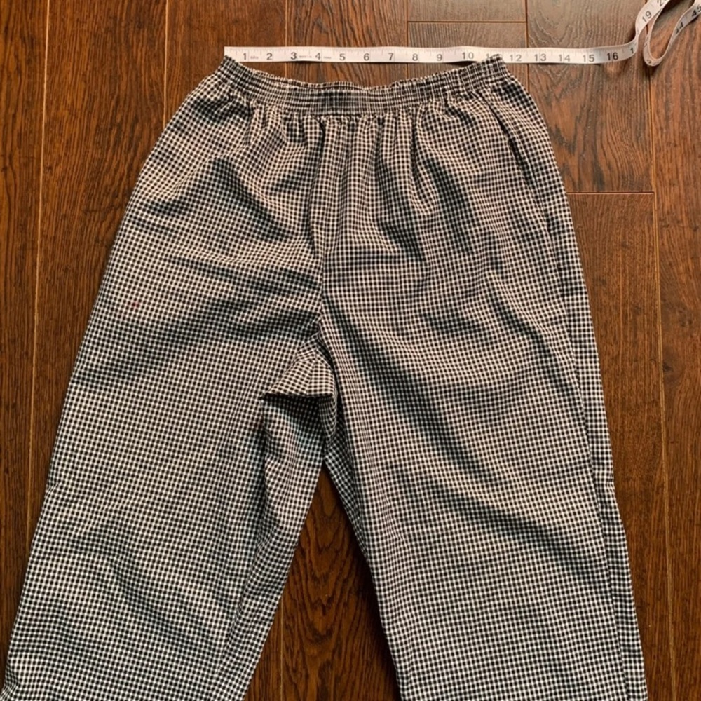 Black and white gingham pants